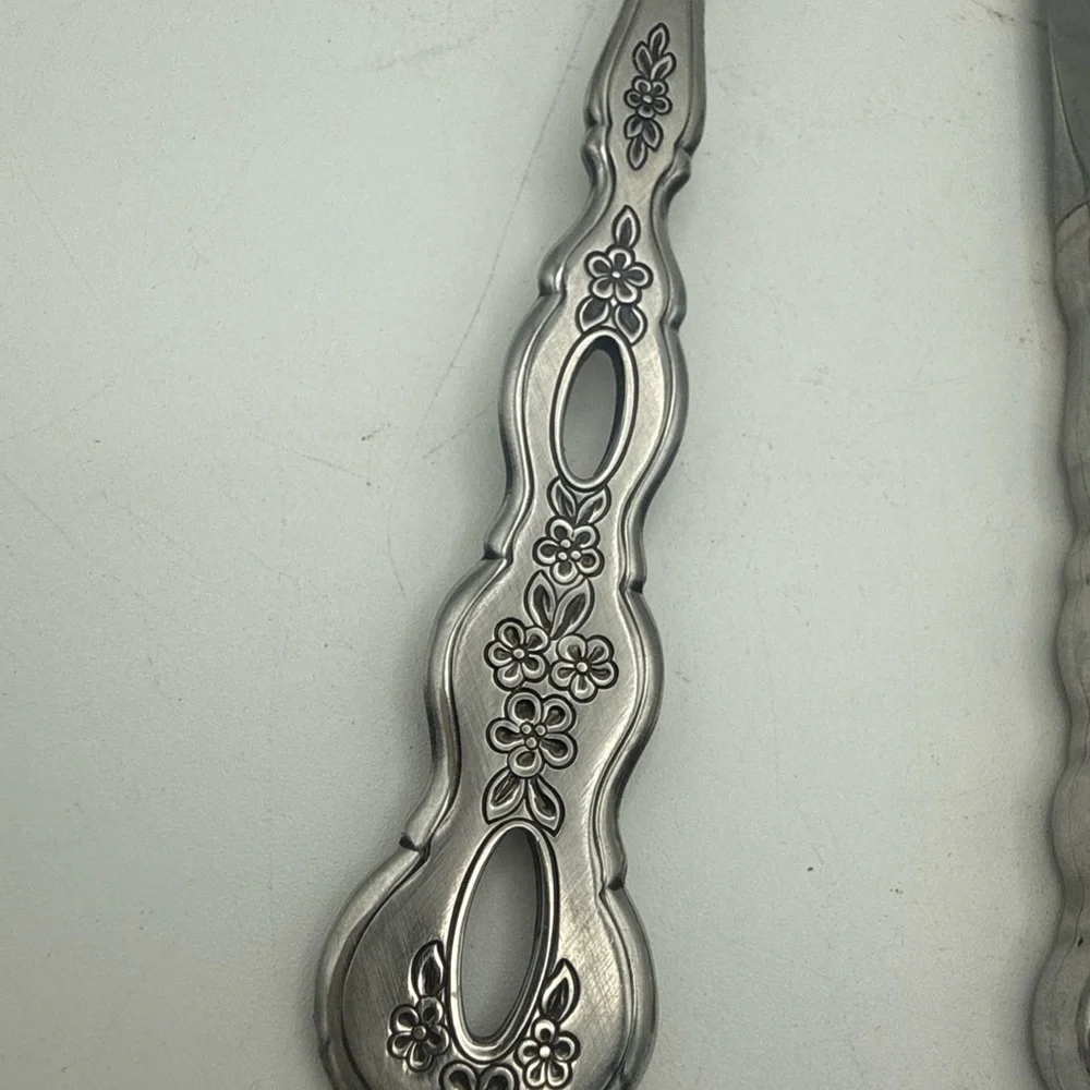 Oneida Community FANTASY Serving Fork & Butter Knife pierced Burnished Stainless